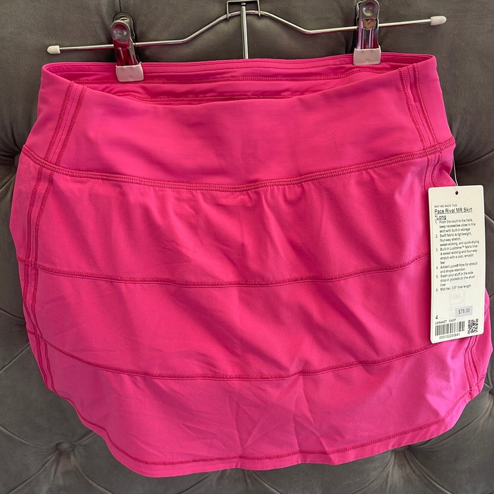 BRAND NEW!!! Long pace rival mid rise skirt size 4